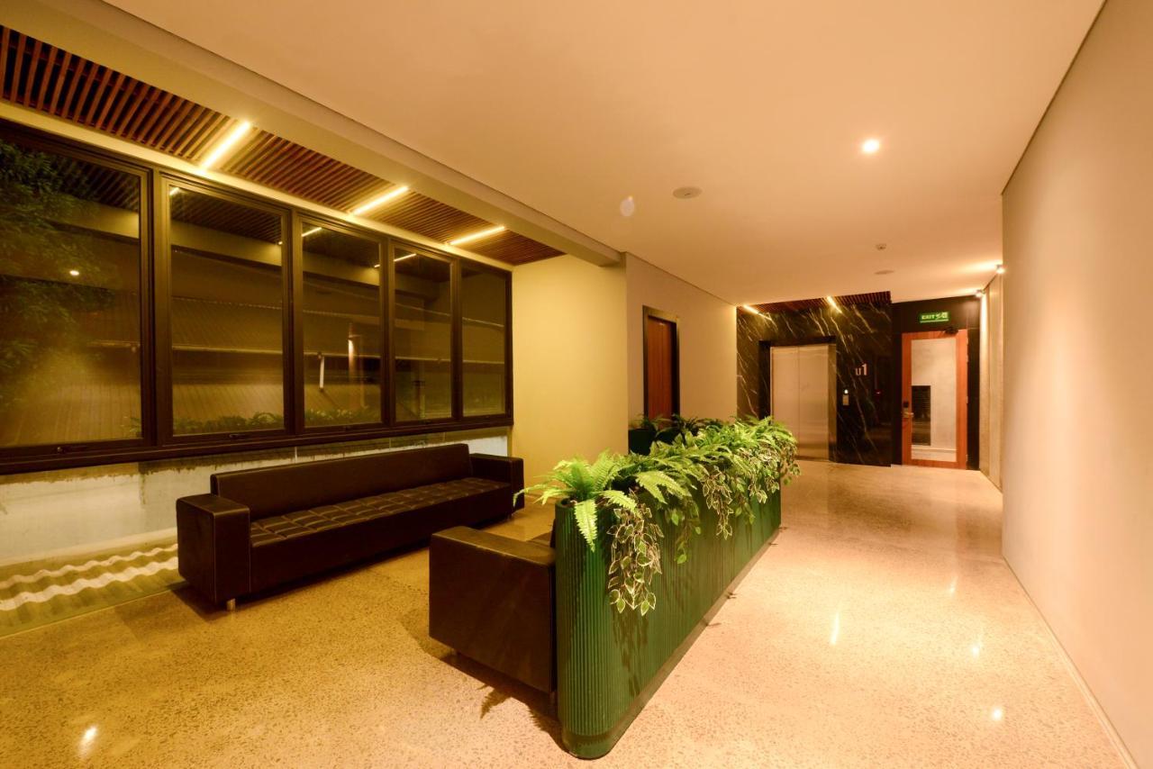 Nata Azana Hotel Solo מראה חיצוני תמונה
