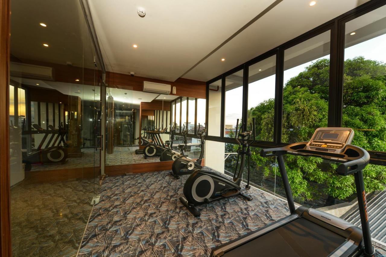 Nata Azana Hotel Solo מראה חיצוני תמונה