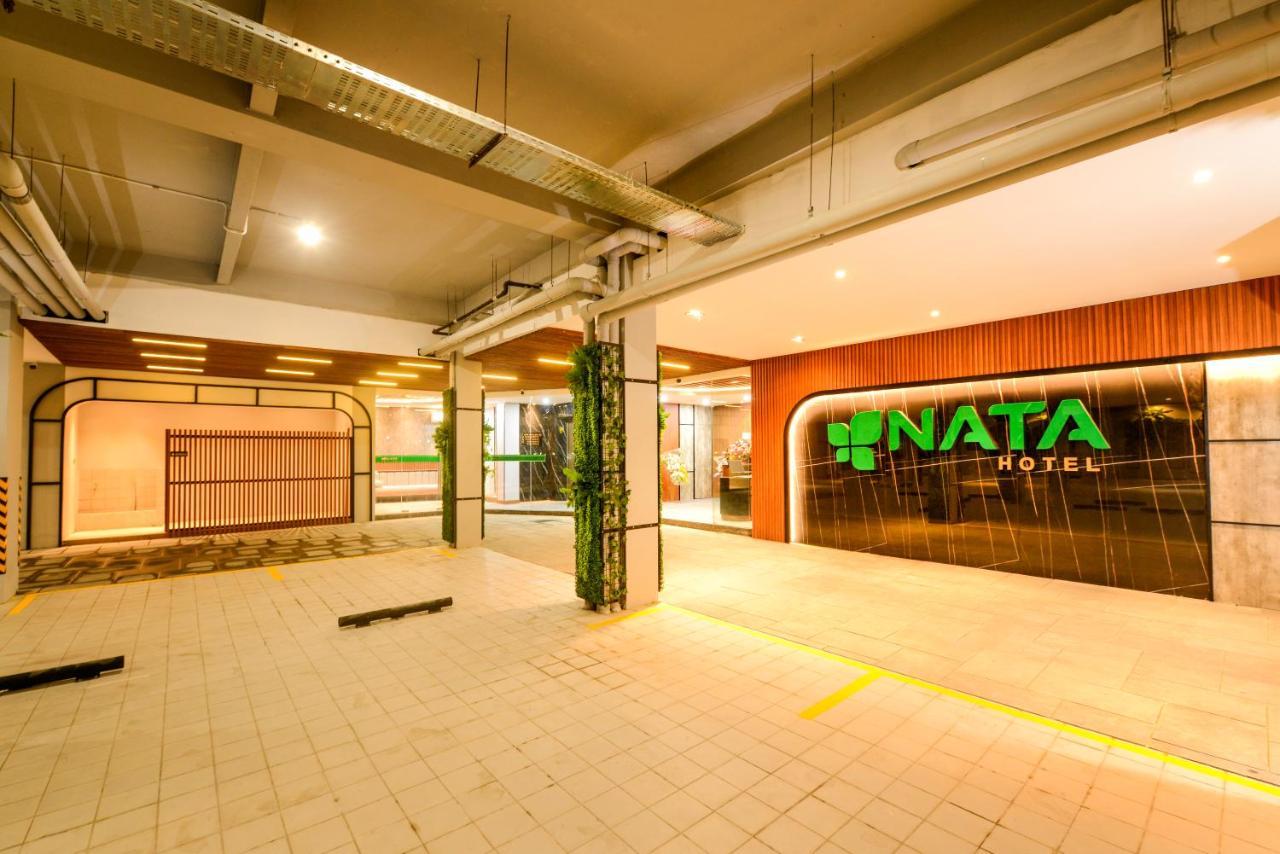Nata Azana Hotel Solo מראה חיצוני תמונה