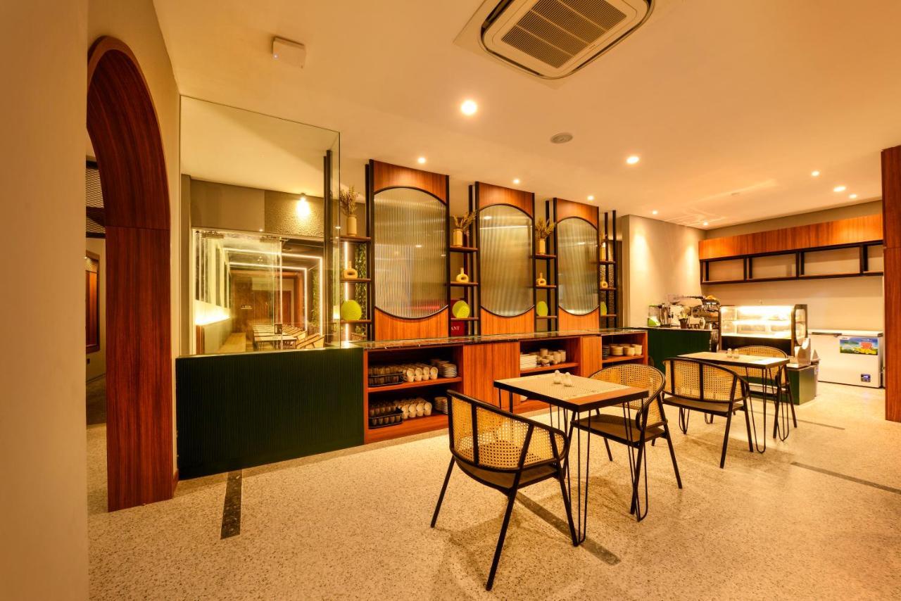 Nata Azana Hotel Solo מראה חיצוני תמונה
