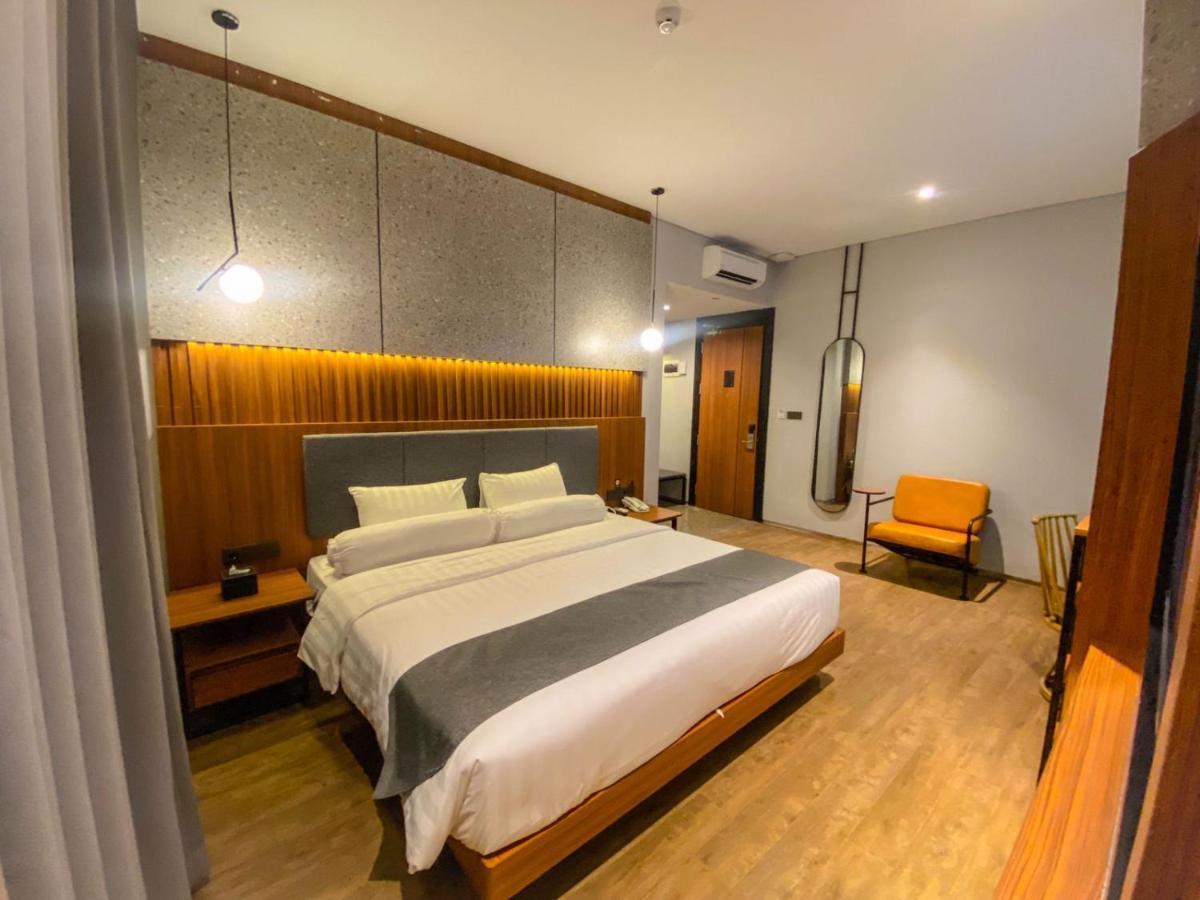 Nata Azana Hotel Solo מראה חיצוני תמונה